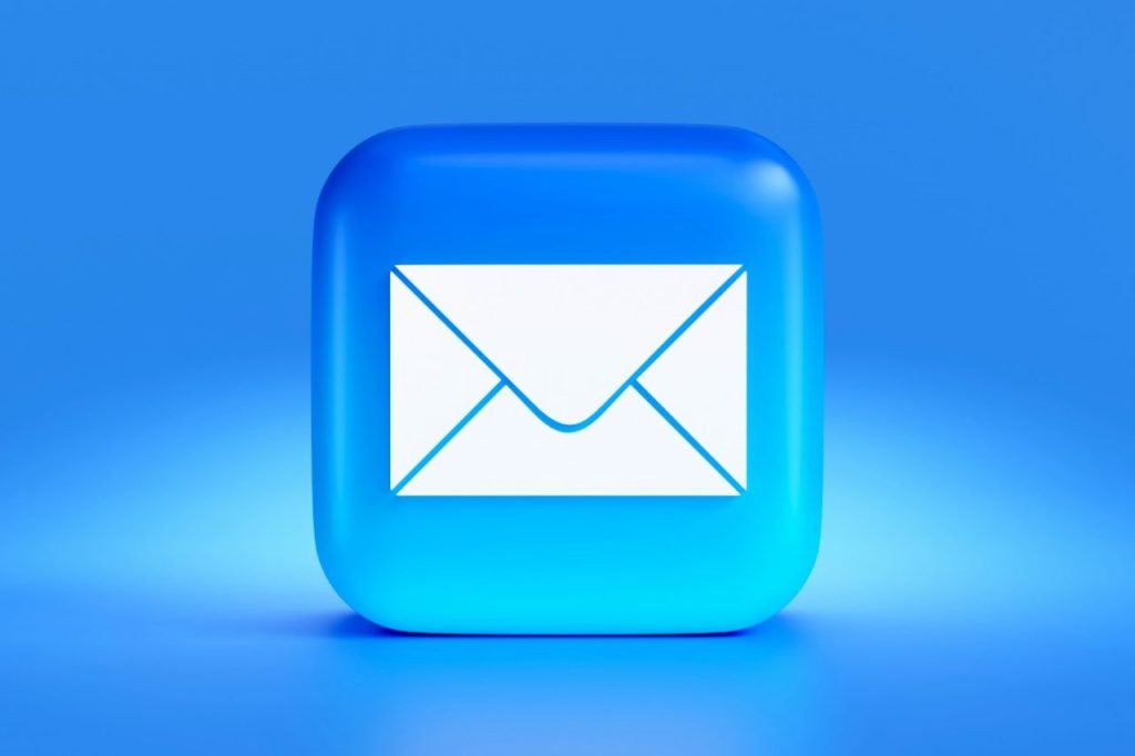 Imagem de um botão azul com um envelope branco